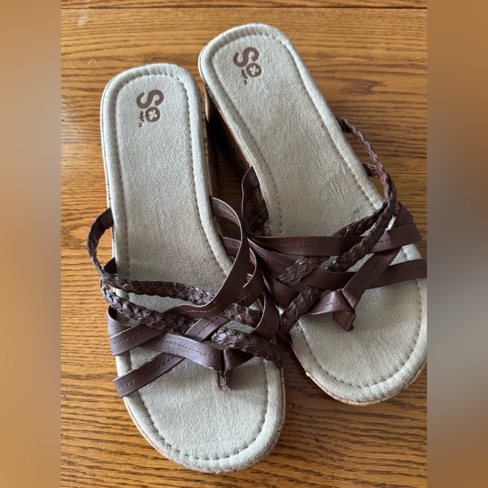 SO Brown Slide Sandals with Braided Straps